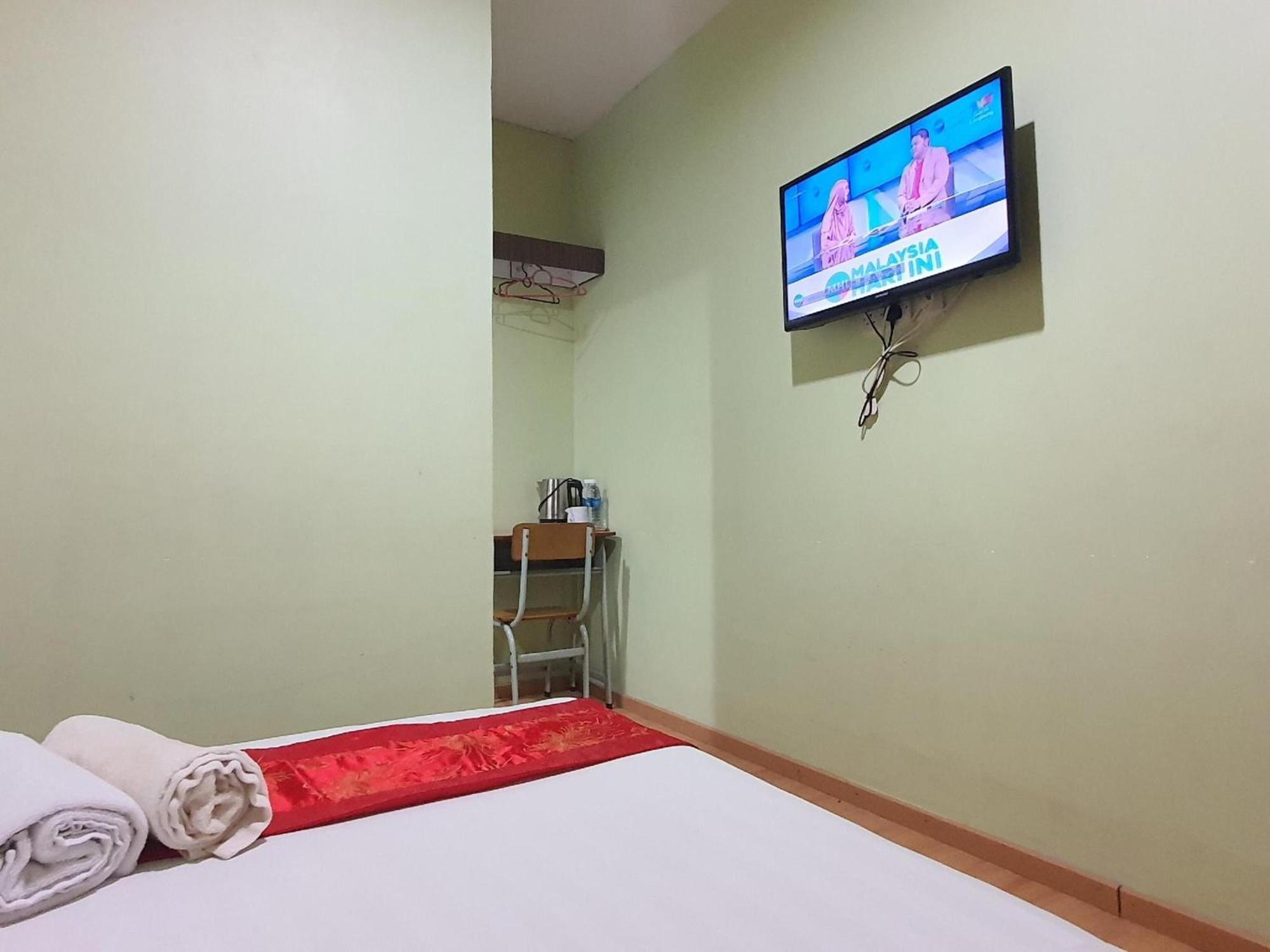 Oyo 90964 Melody 88 Inn Miri Exterior photo