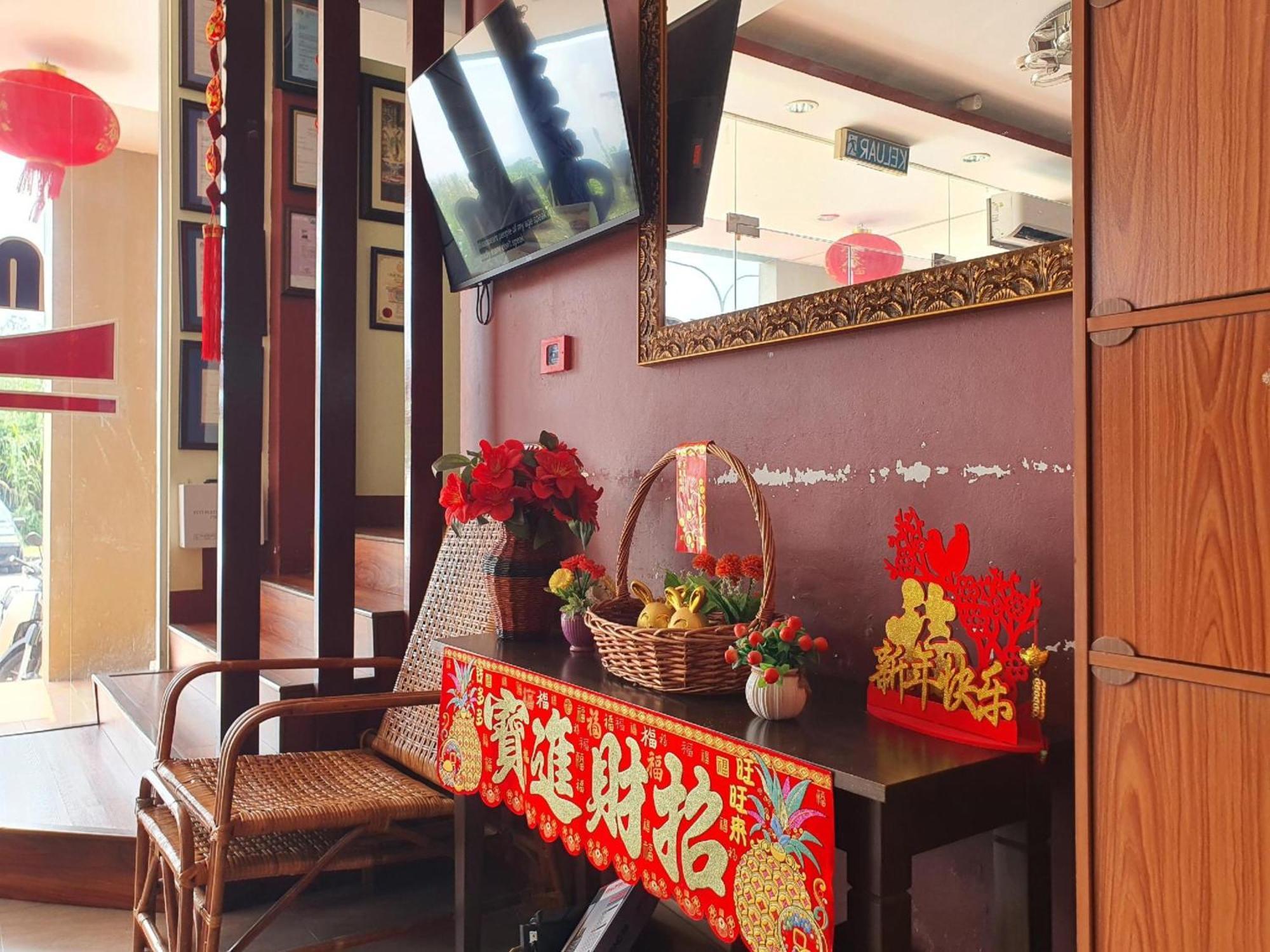 Oyo 90964 Melody 88 Inn Miri Exterior photo